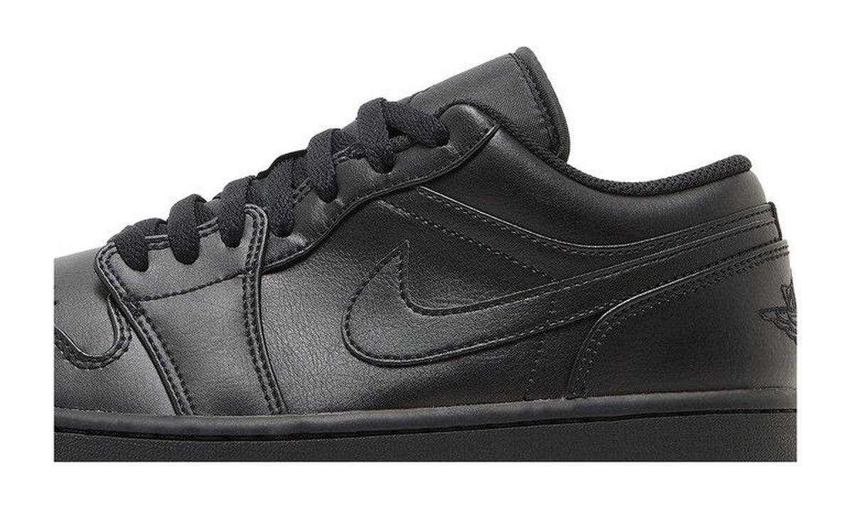 Air Jordan 1 Low Triple Black 2022
