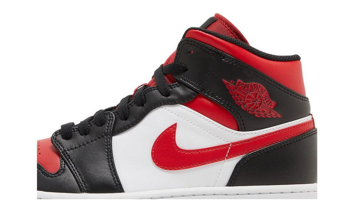 Air Jordan 1 Mid Bred Toe
