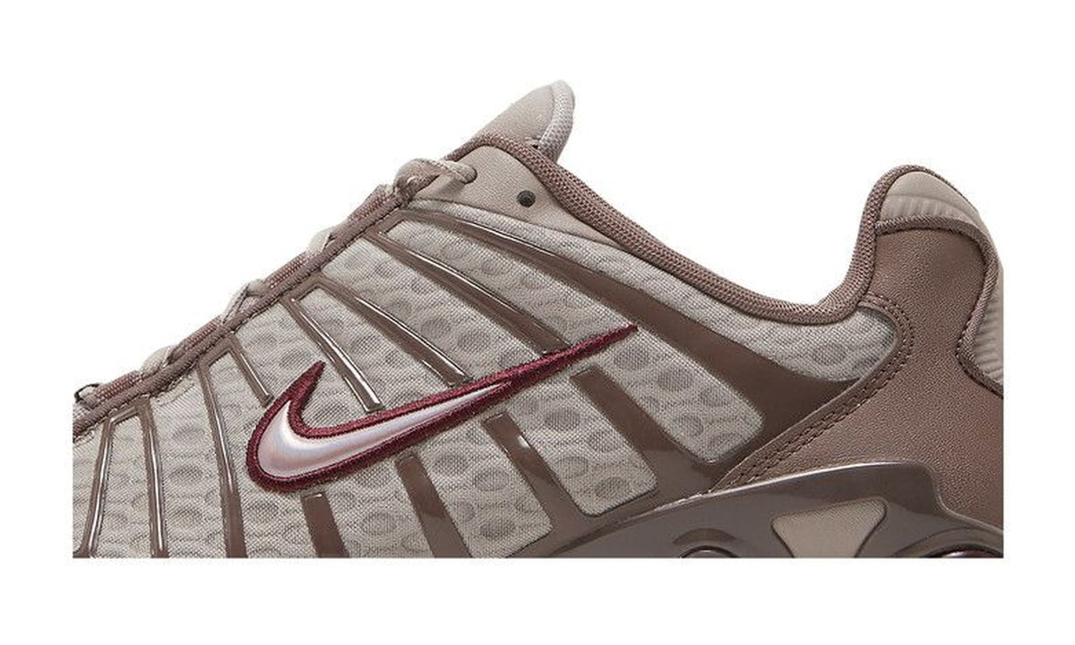 Nike Wmns Shox TL Pumice Night Maroon
