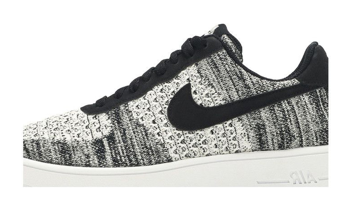 Nike Air Force 1 Flyknit Low 2.0 Oreo