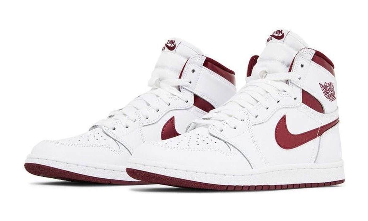 Air Jordan 1 Retro High '85 OG Metallic Burgundy
