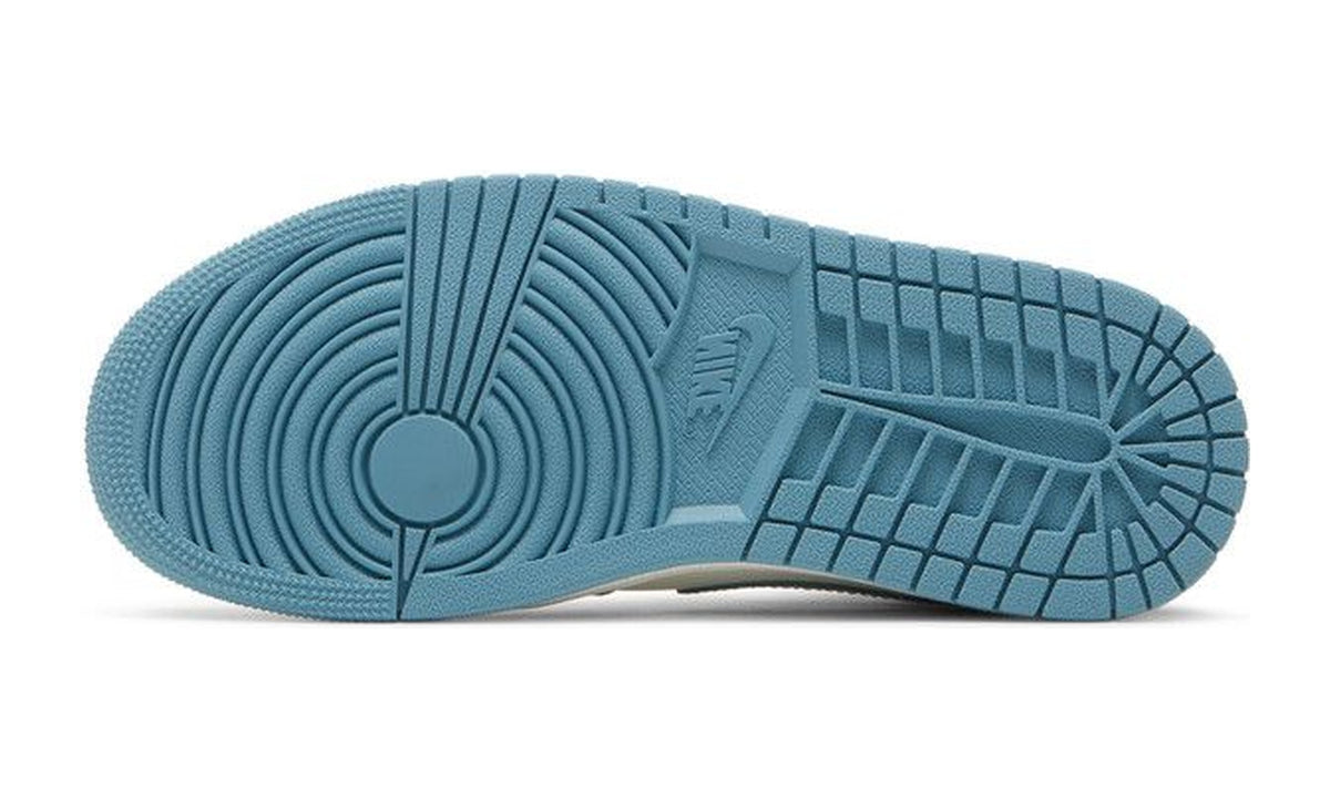 Wmns Air Jordan 1 Mid University Blue