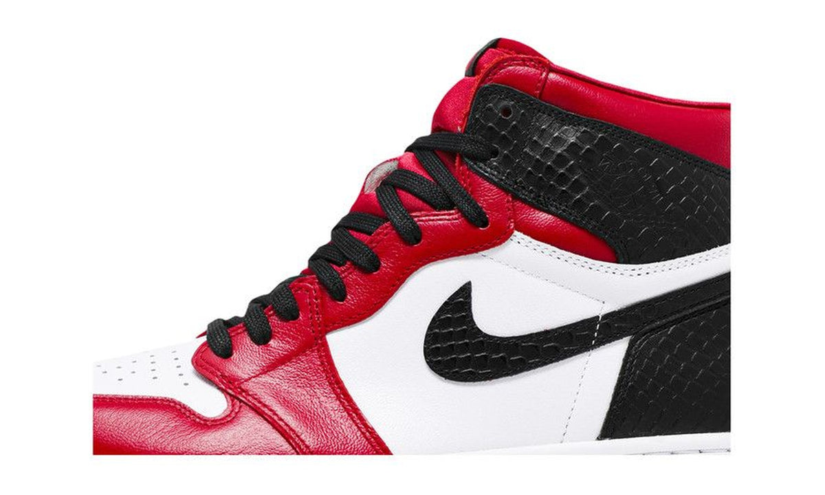 Wmns Air Jordan 1 Retro High OG Satin Red