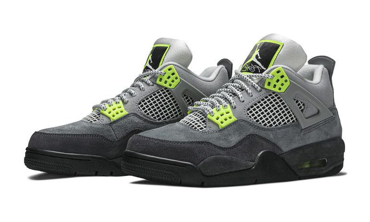 Air Jordan 4 Retro SE Neon 95