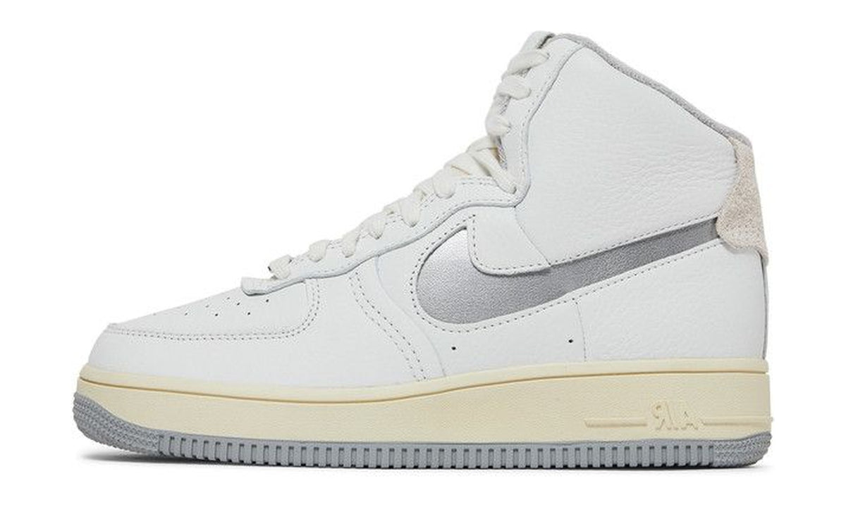 Nike Wmns Air Force 1 High Sculpt White Light Smoke Grey