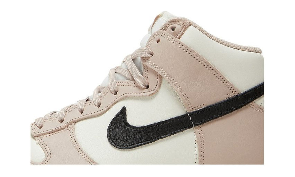 Nike Wmns Dunk High Fossil Stone