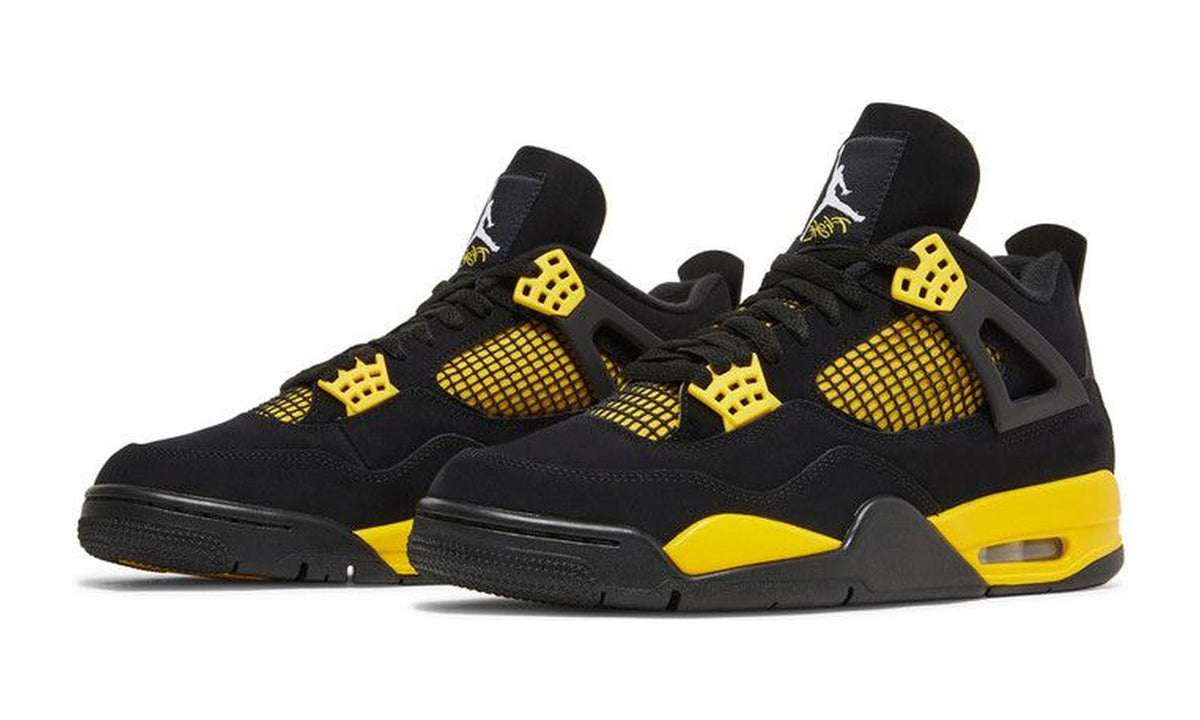 Air Jordan 4 Retro Thunder 2023