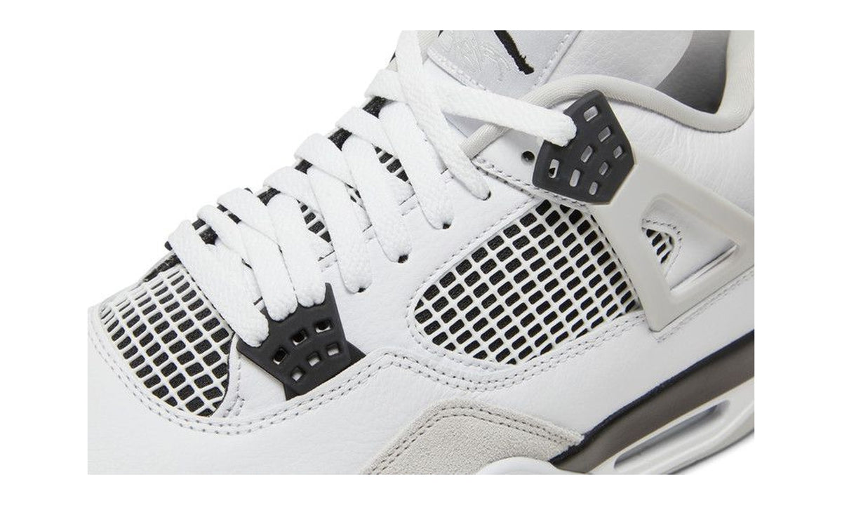 Air Jordan 4 Retro Military Black