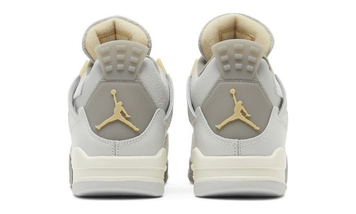 Air Jordan 4 Retro SE Craft Photon Dust