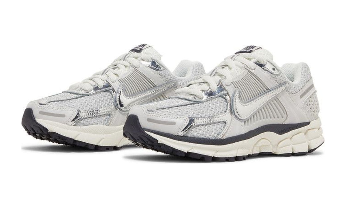 Nike Wmns Air Zoom Vomero 5 Photon Dust Metallic Silver