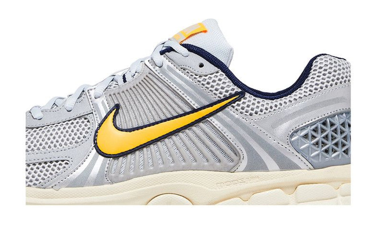 Nike Air Zoom Vomero 5 Platinum Laser Orange