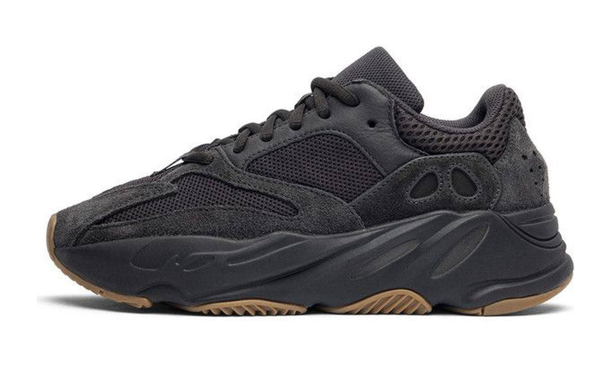 adidas Men's Yeezy Boost 700 Utility Black 2019