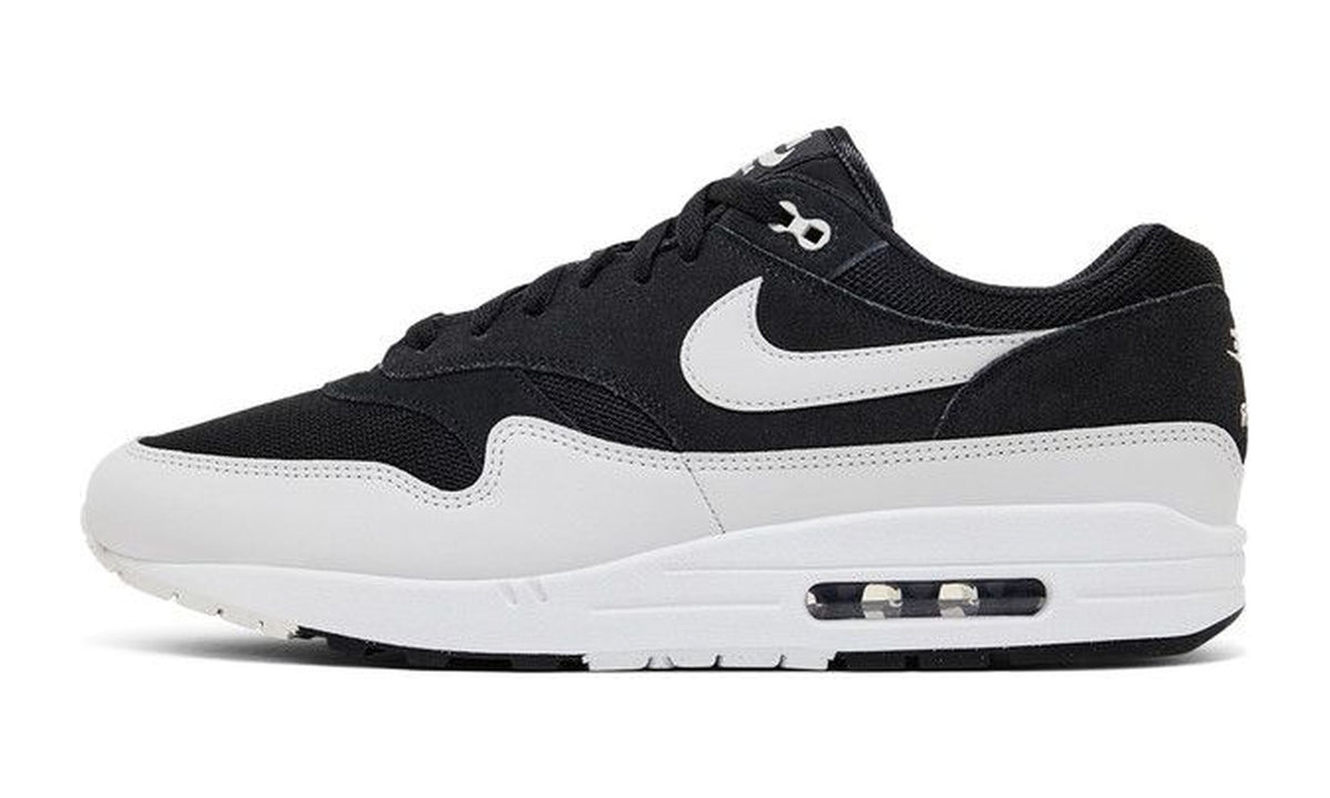 Nike Air Max 1 Essential Off Noir White