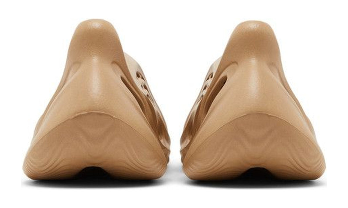 adidas Yeezy Foam Runner Clay Taupe