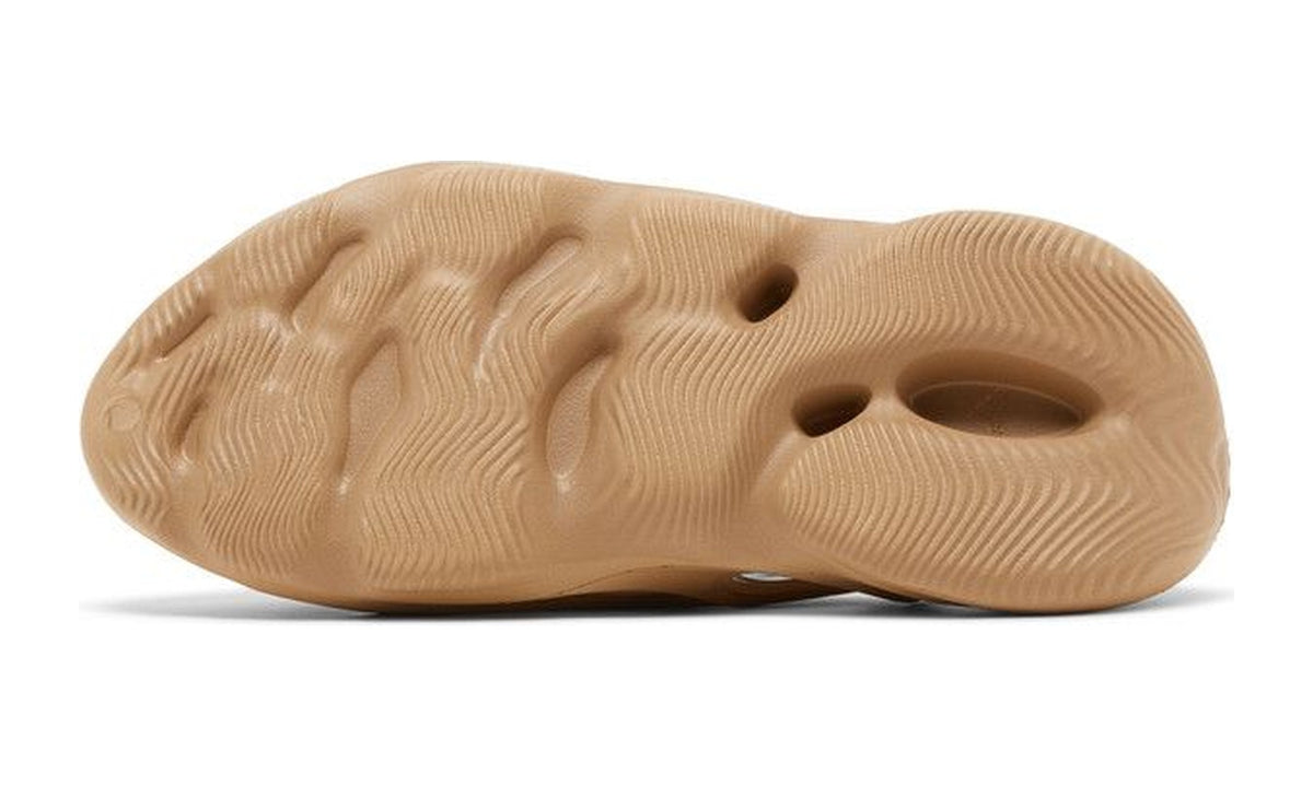 adidas Yeezy Foam Runner Clay Taupe