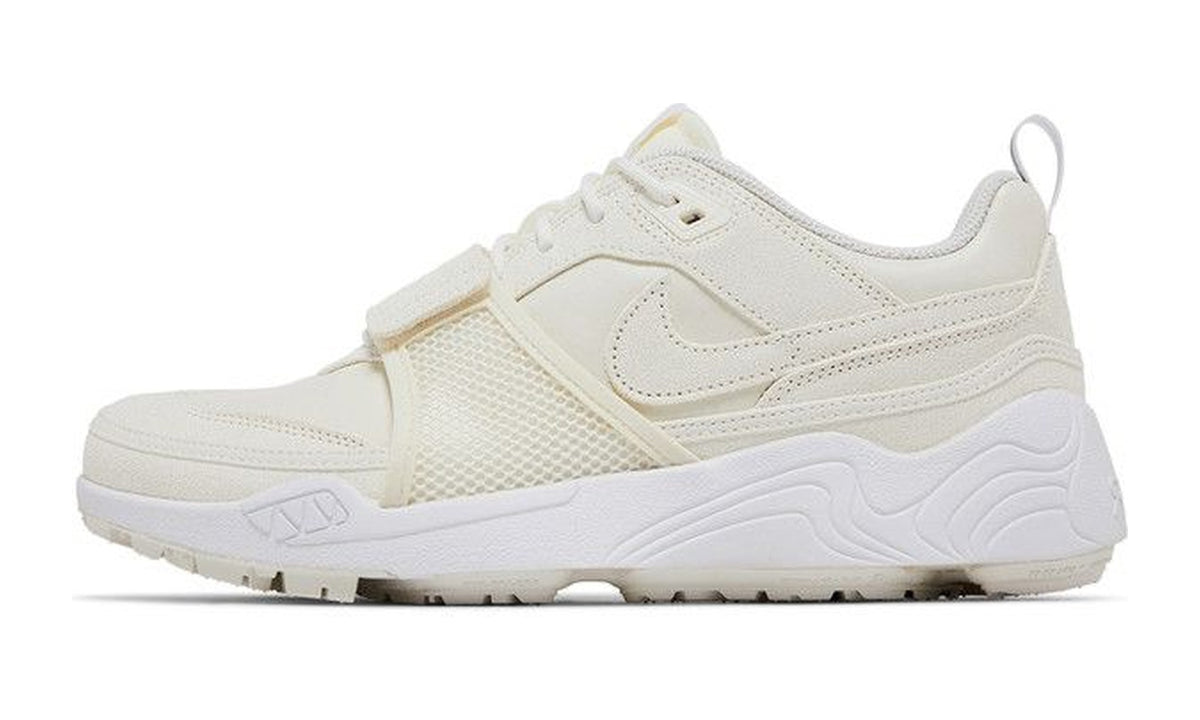 Travis Scott x Nike Zoom Field Jaxx SP Sail
