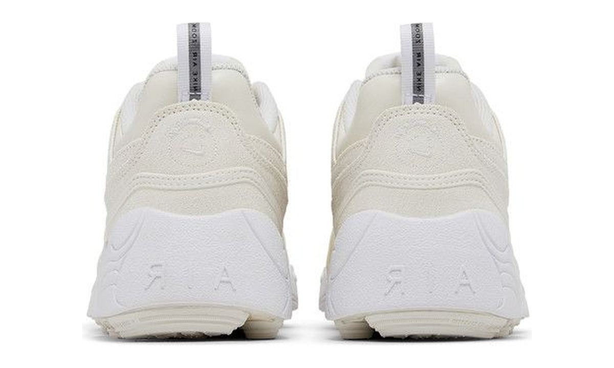 Travis Scott x Nike Zoom Field Jaxx SP Sail