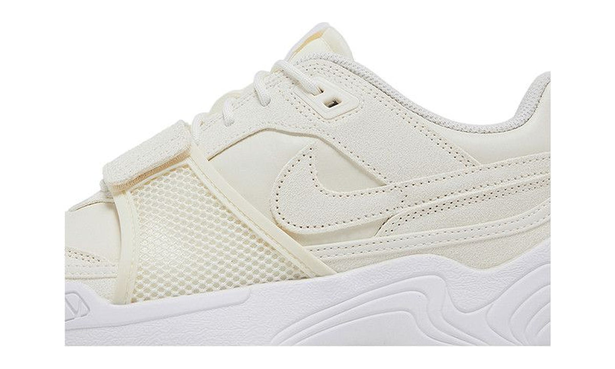 Travis Scott x Nike Zoom Field Jaxx SP Sail