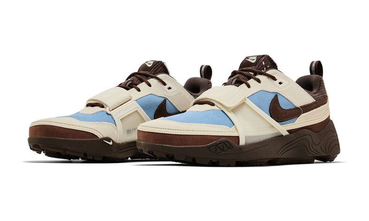 Travis Scott x Nike Zoom Field Jaxx Leche Blue