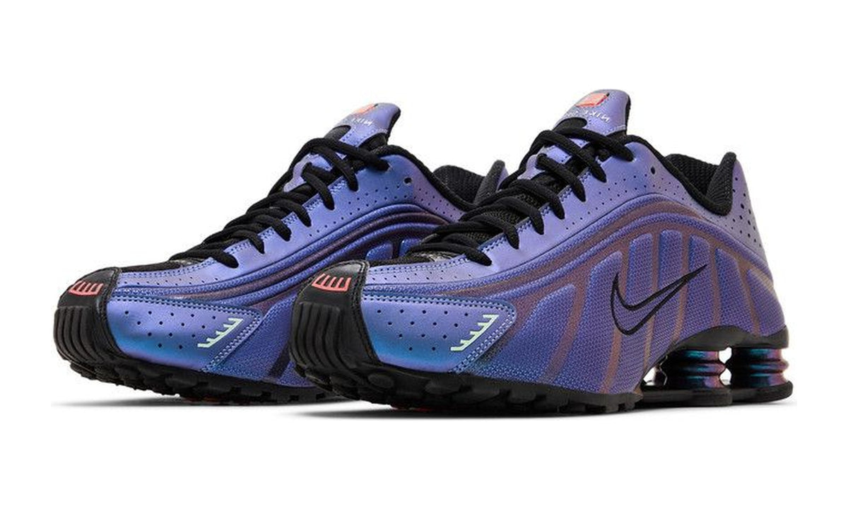 Nike Shox R4 Iridescent
