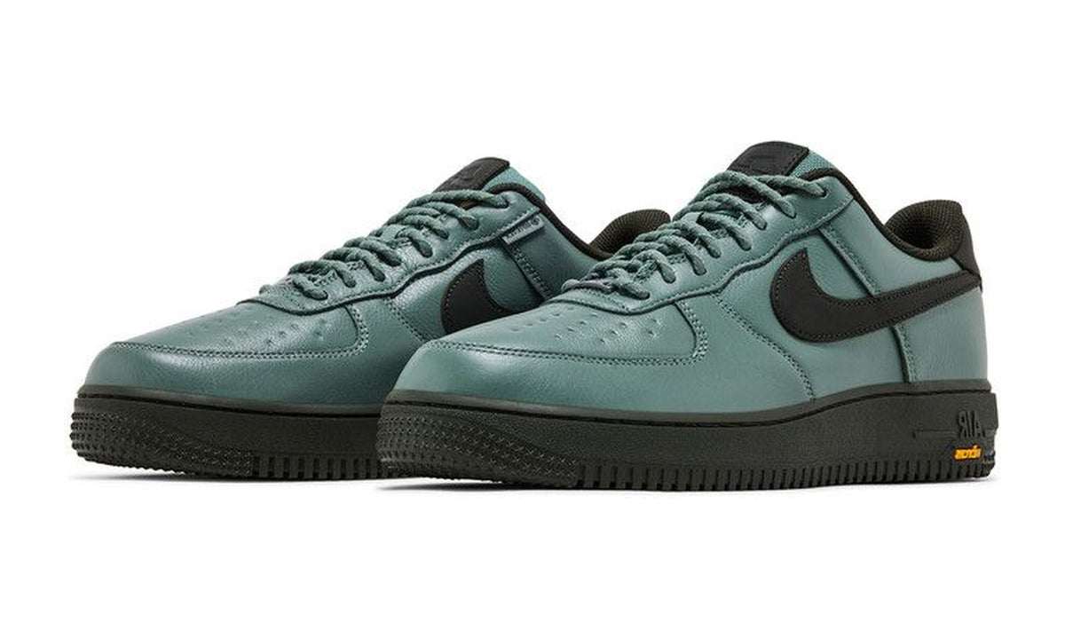 Nike Air Force 1 GORE-TEX Clay Green/Speed Yellow/Sequoia