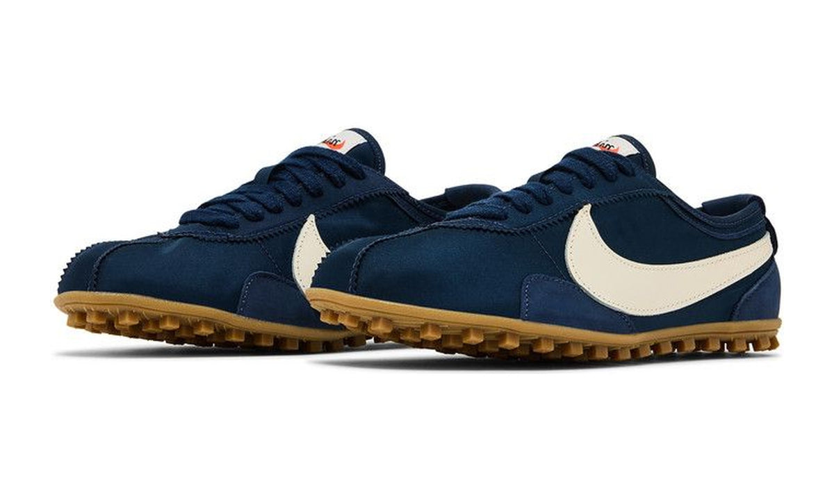 Nike Wmns Moon Shoe Midnight Navy Gum