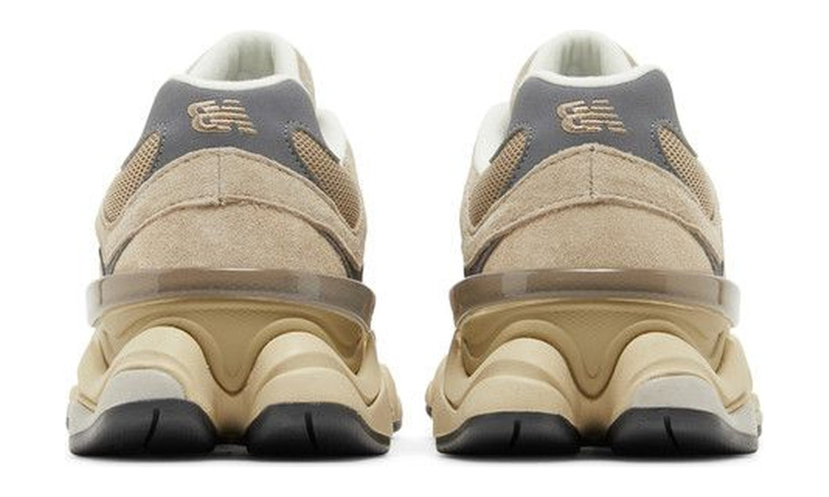 New Balance 9060 Driftwood Castlerock