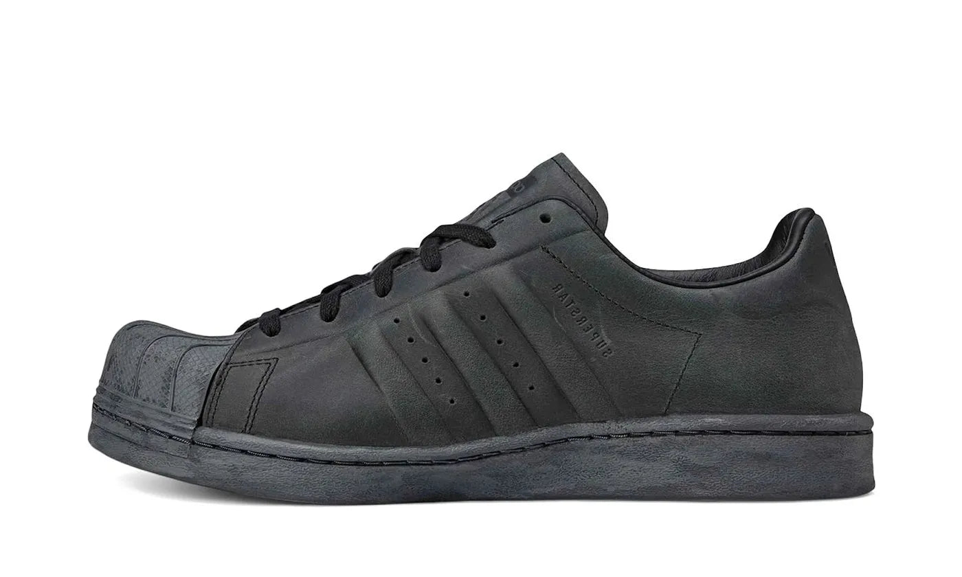 Superstar AVAVAV Carbon - JR9458