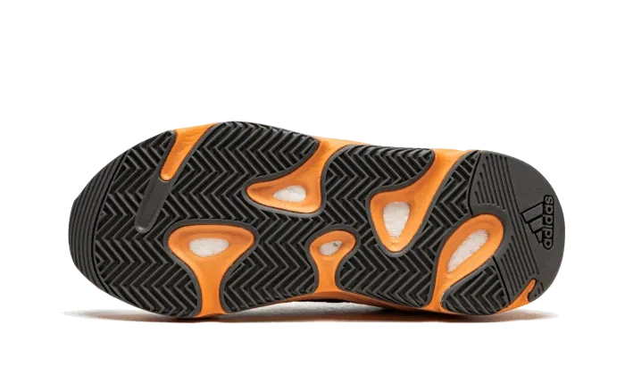 Adidas Yeezy 700 Wash Orange – limitierter Sneaker bei Shade Studios