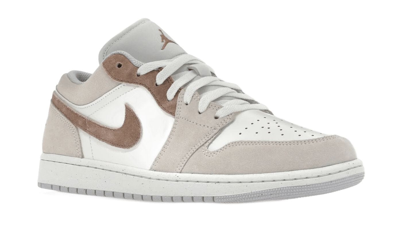 Air Jordan 1 Low SE Legend Light Brown - HF1567-200