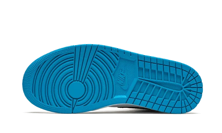 Air Jordan 1 Mid Laser Blue – limitierter Sneaker bei Shade Studios
