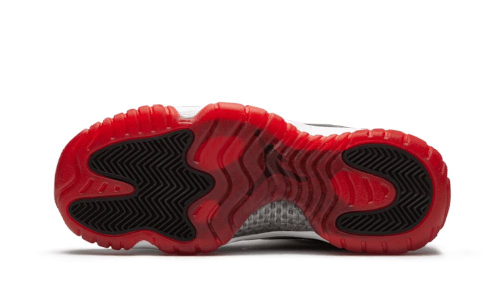 Air Jordan 11 Low White Bred – limitierter Sneaker bei Shade Studios