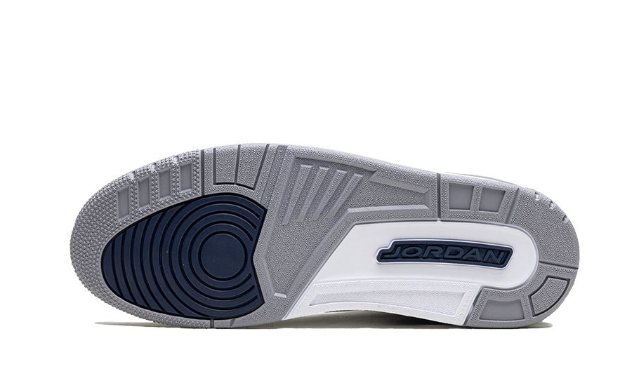 Air Jordan 3 Retro Midnight Navy – limitierter Sneaker bei Shade Studios