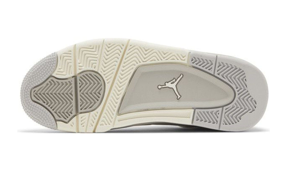 Wmns Air Jordan 4 Retro Frozen Moments