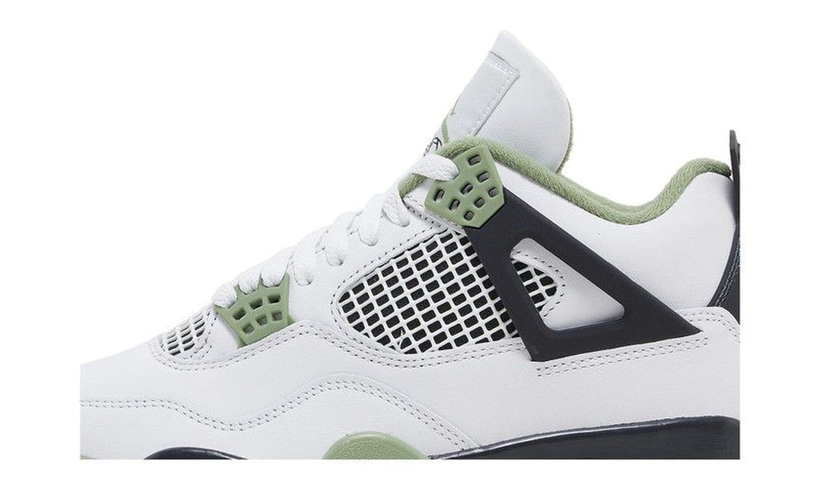 Wmns Air Jordan 4 Retro Seafoam