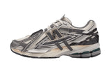 New Balance 1906A Silver Metallic Castlerock