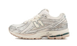 New Balance 1906R Silver Metallic Cream