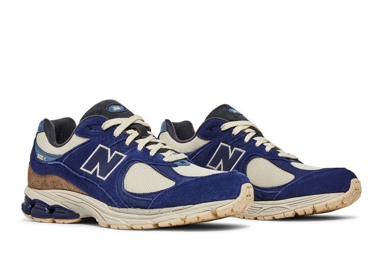 New Balance 2002R Navy Cream – limitierter Sneaker bei Shade Studios