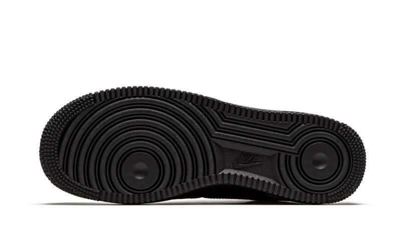 Nike Air Force 1 Low Black Supreme – limitierter Sneaker bei Shade Studios