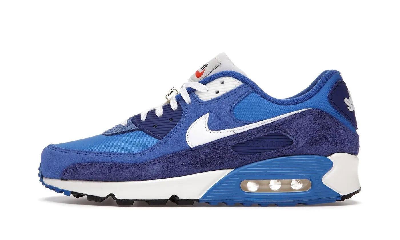 Nike Air Max 90 SE First Use Signal Blue – limitierter Sneaker bei Shade Studios