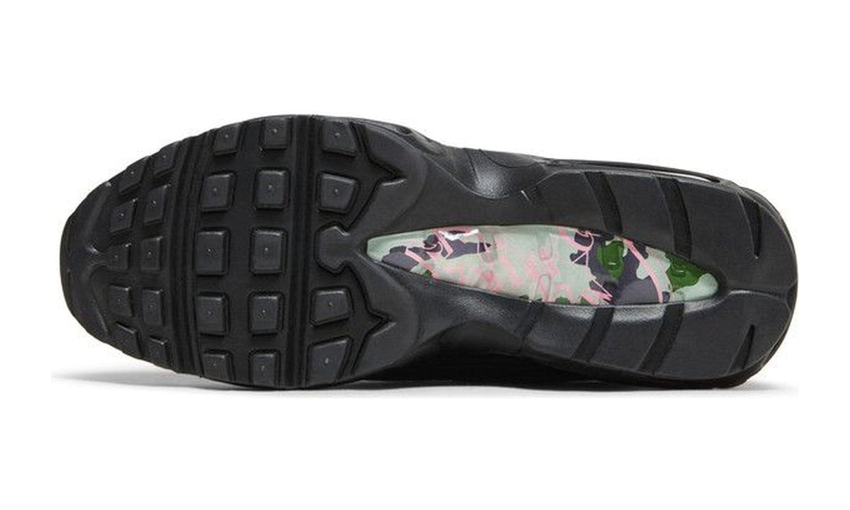 Corteiz x Nike Air Max 95 SP Rules the World - Pink Beam