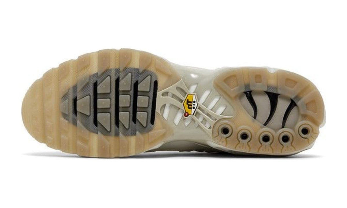 A-Cold-Wall* x Nike Air Max Plus Platinum Tint