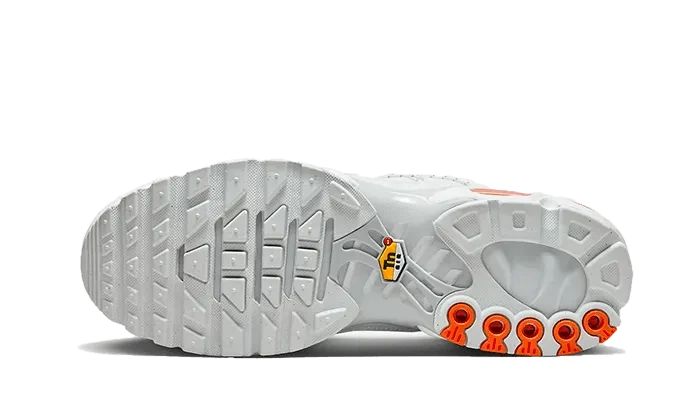 Nike Air Max Plus Utility White Safety Orange – limitierter Sneaker bei Shade Studios