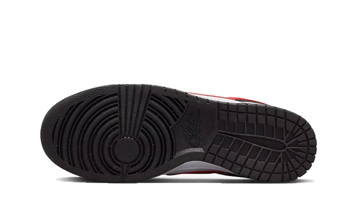 Nike Dunk Low Black White Red – limitierter Sneaker bei Shade Studios