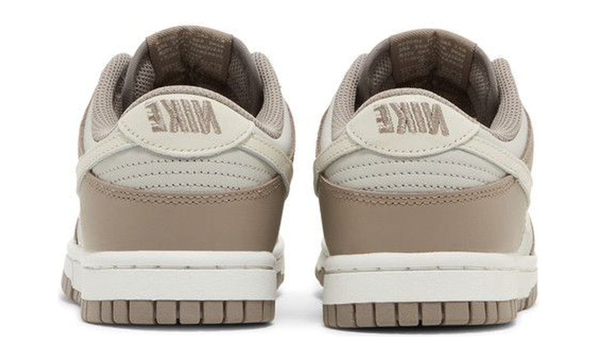 Nike Wmns Dunk Low Moon Fossil