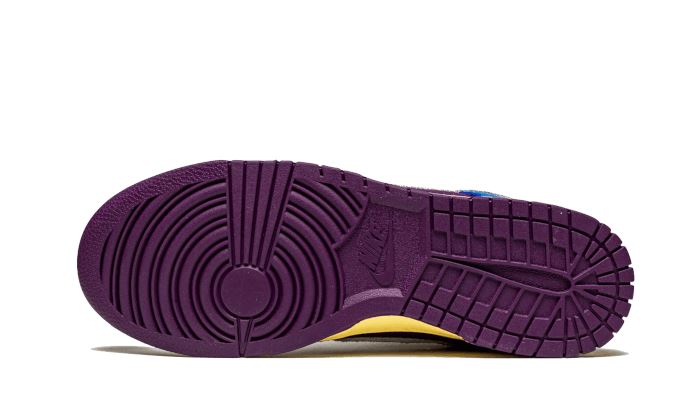 Nike Dunk Low Undefeated 5 On It – limitierter Sneaker bei Shade Studios