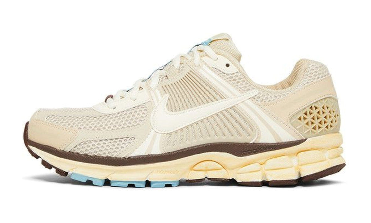 Nike Wmns Air Zoom Vomero 5 Oatmeal