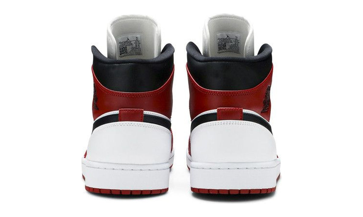 Air Jordan 1 Mid Chicago