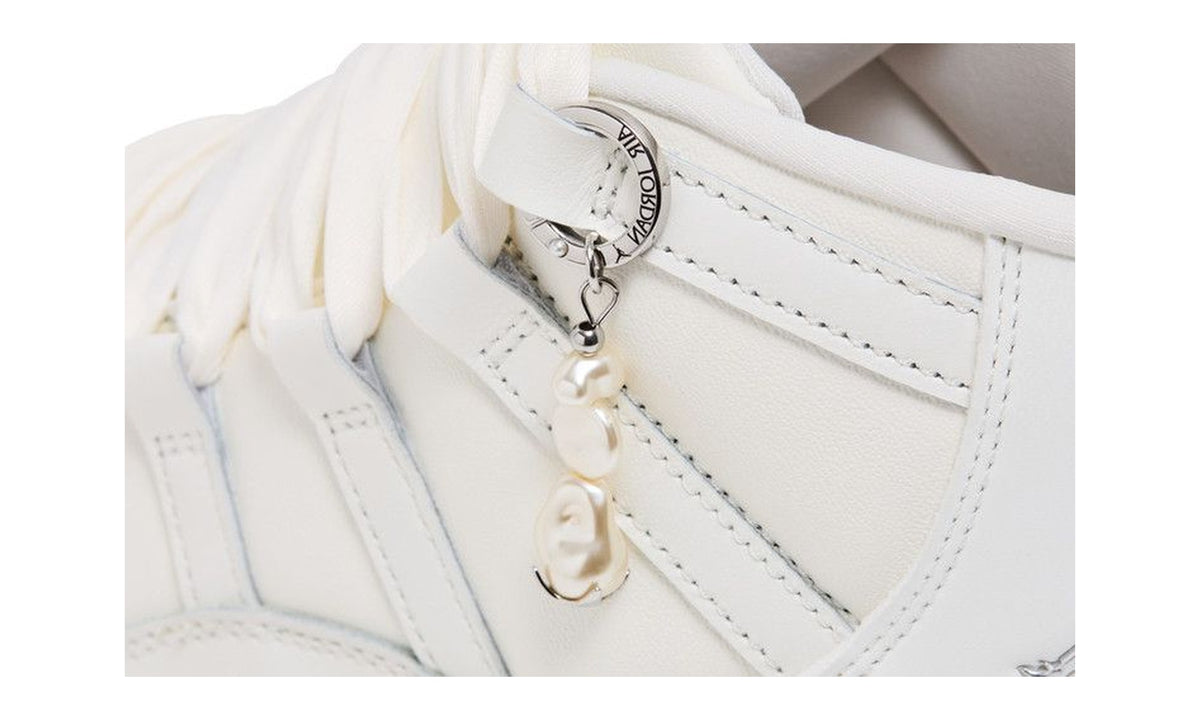 Wmns Air Jordan 11 Retro Pearl / Grand Finale