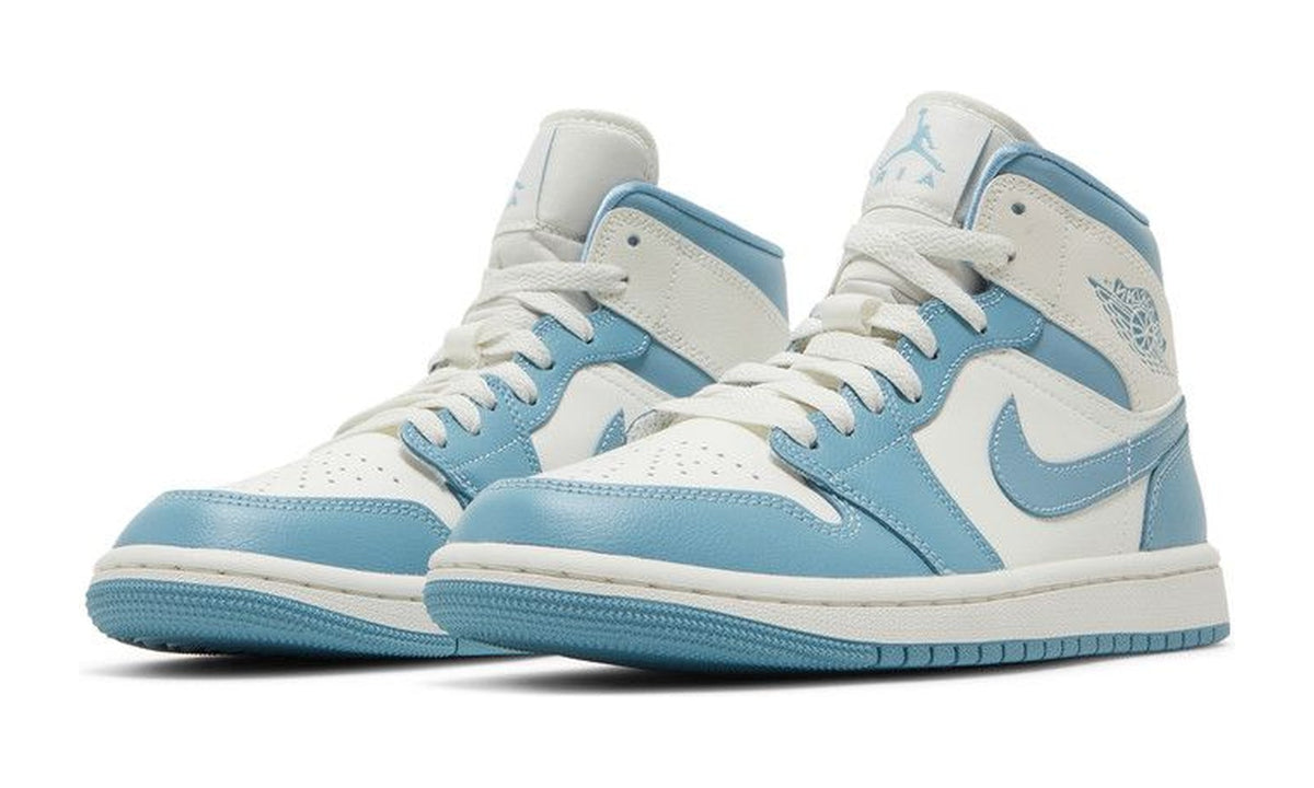 Wmns Air Jordan 1 Mid University Blue
